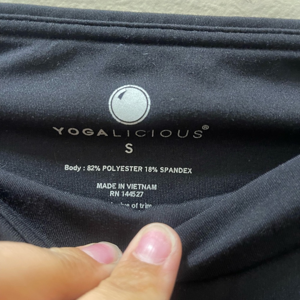Yogalicious Women's Black Leggings - Picture 3 of 3